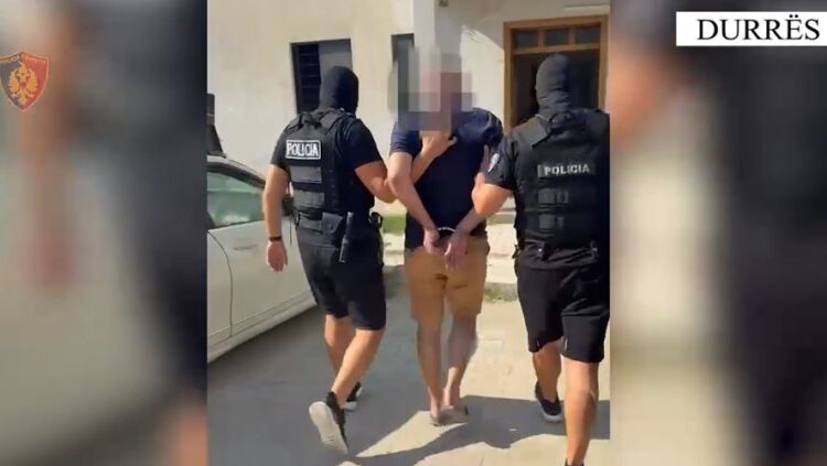 I kërkuar nga drejtësia italiane dhe i dënuar për trafik droge, arrestohet në Shqipëri 40-vjeçari