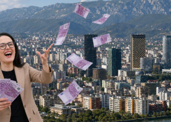 Diskriminimi për qytetarët e thjeshtë, jepen 300 kredi me 0% interes për patronazhistët e administratës