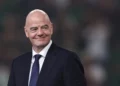 Infantino nën presion, FIFA mblidhet dhe i del në mbrojtje: Nuk do të tolerojmë më sulme