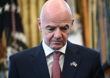 Tjetër goditje për Infantinon! Anglia i heq mbështetjen, UEFA kërcënon FIFA-n me veprime ligjore