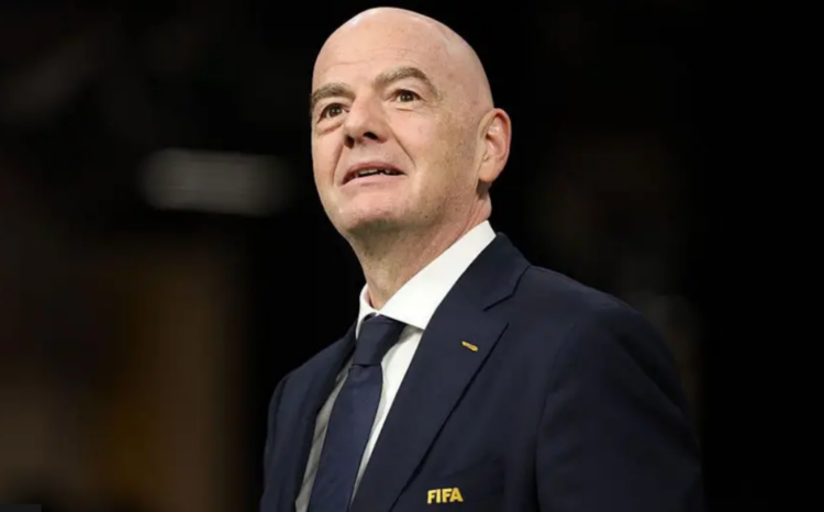 Infantino kërkon falje, por nuk largohet nga FIFA pas skandalit të madh