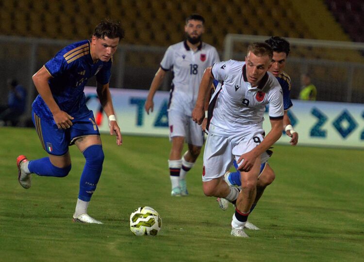 Lojërat Mesdhetare, Kombëtarja U-21 merr një barazim të çmuar me Italinë në ndeshjen e parë të grupit