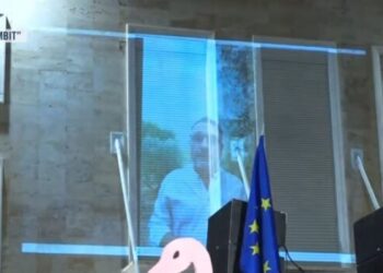 Koordinatori i “Forza Italia” për Ballkanin në mbështetje të protestës kundër Ramës: Jam me ju, populli duhet dëgjuar!