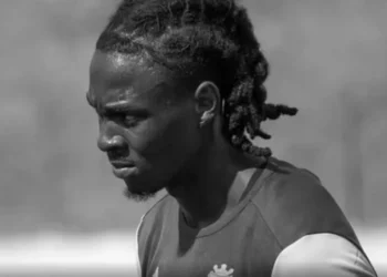 Dramë në futbollin portugez, ndërron jetë në fushë futbollisti 25 vjeçar