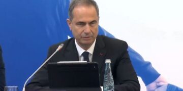 Takimi i Ramës me kryebashkiakët për ‘Territorialen’, Boçi: Nuk i thirri për mendim, por për t’i bindur!