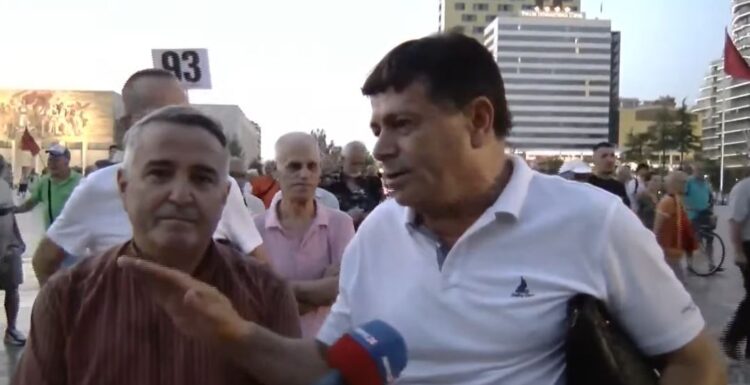 Profesori Lush Susaj: Zjarret në Pukë u vunë me qëllim, pylli u dogj për të bërë biznes me parqet eolike