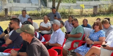 Socialistët në Maliq kundër shkrirjes së bashkisë, banorët dhe kryebashkiaku i PS-së dalin kundër projektit të Ramës