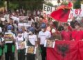 “Arrestoni Ramën, arrestoni Ballukun”, qytetarët drejt Kryeministrisë me thirrjet: Atdheu është i yni! Ju erdhi fundi!