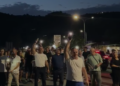 Banorët e Memaliajit protestojnë kundër bashkimit me Tepelenën, bllokohet rruga nacionale