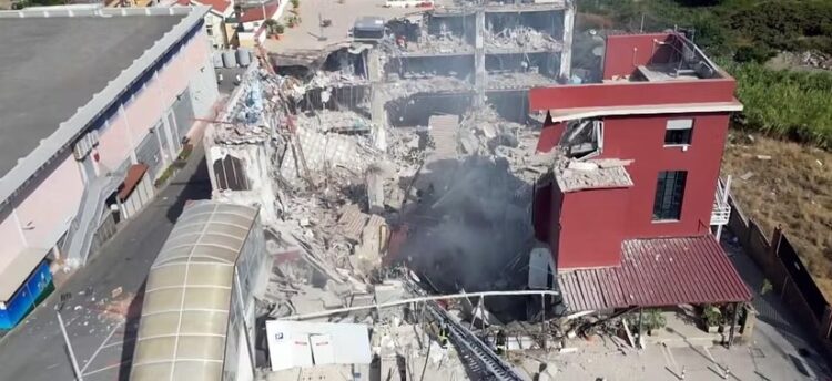 Tragjedi në Messina të Italisë, shembet një ndërtesë banimi! Gjenden dy viktima nën rrënoja
