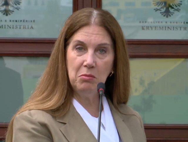 7 apartamente dhe një seri transaksionesh, PD: Të verifikohet mbi pasurinë e ministres Mirela Kumbaro