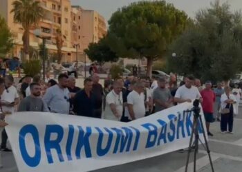 Protestë në Orikum kundër reformës territoriale: Duam bashkinë tonë!