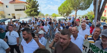 Shkrirja dhe bashkimi me Fierin, Bashkia e Patosit nis dëgjesat publike për reformën territoriale