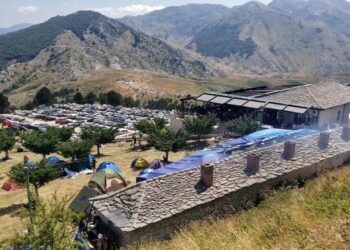 Përfundon pelegrinazhi në Malin e Tomorit, rreth 700 mijë pelegrinë morën pjesë në festën bektashiane