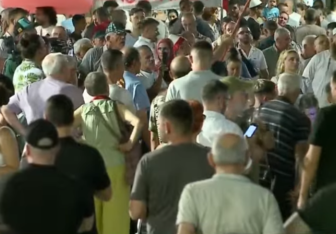 Protestuesi: Rama s’e çoi Ballukun në burg se është bashkëpunëtor