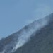 Tiranë/ Zjarri në Qafë Mollë aktiv prej 10 ditësh, shkrumbohen 8 hektarë pyje