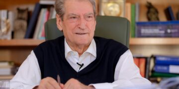 Berisha shprehet kundër shtetit bektashi: Rama po përpiqet të nxisë përçarje fetare në vend