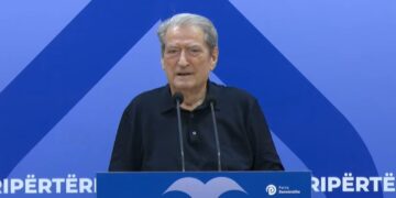Berisha: Prokuroria i ka regjistrimet e Agasit, por po fshijnë videot e ministrave, deputetëve dhe zyrtarëve