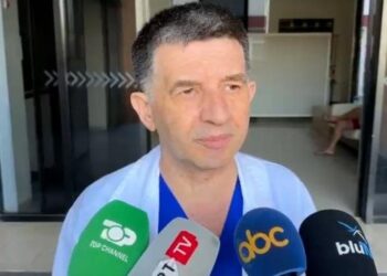 Zjarri te hoteli në Lungomare, shefi i reanimacionit në Vlorë: 5 pacientë janë dërguar drejt Tiranës, një vajzë në gjendje të rëndë