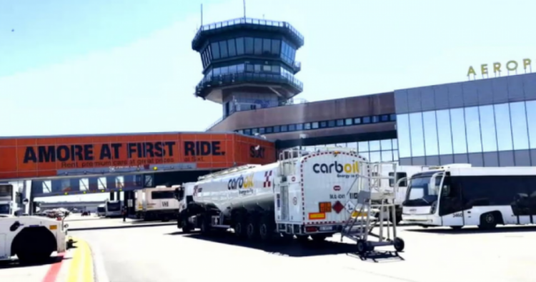 Tragjedi në aeroport/ Pasagjeri shqiptar ndërron jetë teksa po ulej avioni në Bolonja