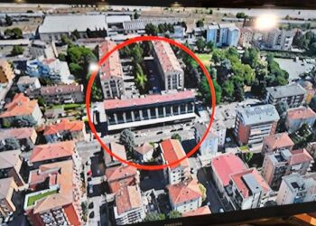 “Shtëpi të blera me para të drogës”, kompania padit kreun e SPAK-ut, Altin Dumani