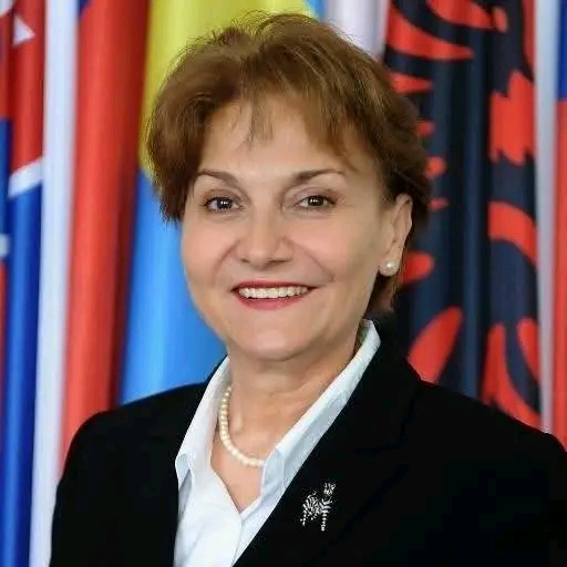 “BESA”, “Prania Besnike”, “Pasqyrë Albania”, “Radar”, por kush na i zgjidh hallet?