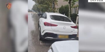 Sekuestrohet ‘Benz-i’ luksoz i kërkuar nga Interpol Manchester, nën hetim 26-vjeçari