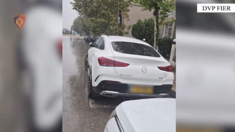Sekuestrohet ‘Benz-i’ luksoz i kërkuar nga Interpol Manchester, nën hetim 26-vjeçari