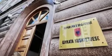 Denigrimi dhe sulm personal pas vendimit për pagat”/ Shoqata e Gjyqtarëve mbron Ramiz Lalën