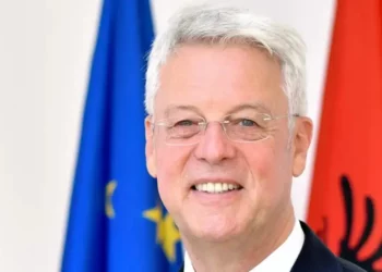 Ambasadori gjerman në Shqipëri: Antikorrupsioni dhe trajtimi i ujërave të ndotura, parakushte për në BE