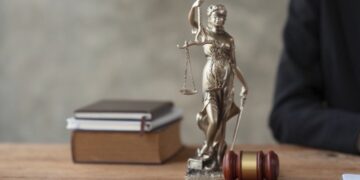 Rama bllokoi pagat/ Shoqata Europiane e Gjyqtarëve: Po anashkalohet Kushtetuesja