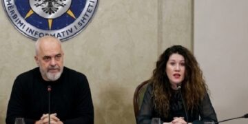 Arrestimi i Vlora Hysenit/ Gazeta greke: Skandali më i fundit i korrupsionit godet qeverinë Rama