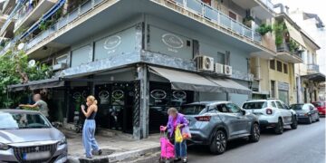 Atentati në Athinë/ I plagosën të bijën, Denis Luli kyç gojën para hetuesve