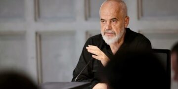 “Kriza” e shpikur e Ramës me gjyqtarët: Marrin më shumë se sa në Greqi…