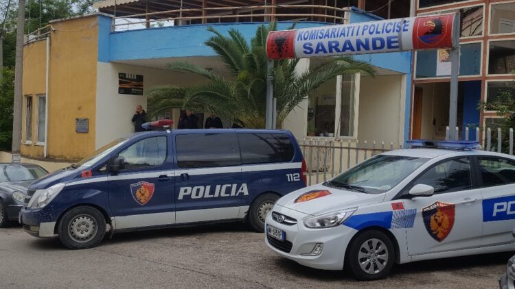 Vrasje në Sarandë, ekzekutohet 42-vjeçari në qendër të qytetit, plagoset dhe një kalimtar
