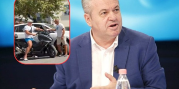 Ku jemi katandisur! Murrizi: Shefi i Komisariatit Krujë rrihet në mes të rrugës si ‘gomari në duhan’