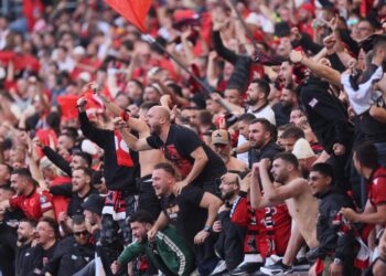 Stadiumi i San Marinos do ‘vishet’ kuqezi, tifozët shqiptarë blejnë biletat e vendësve