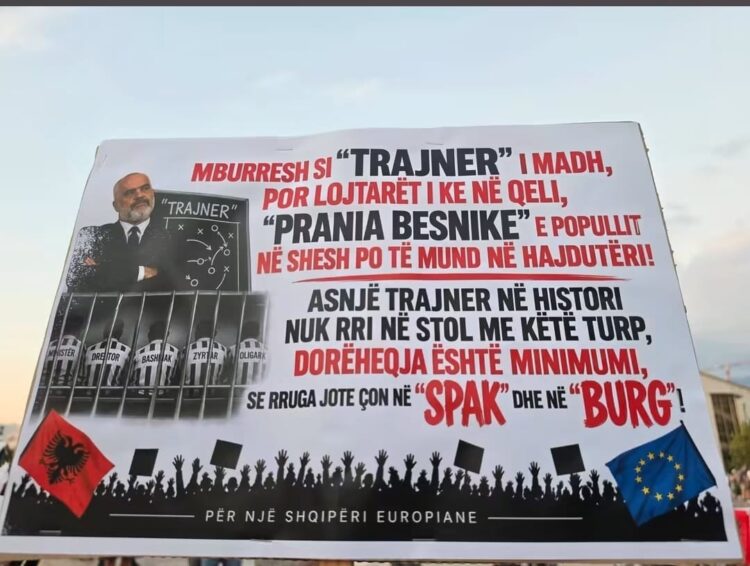 Parullat në protestën e 109 kundër Ramës: Rruga jote të çon në SPAK dhe në burg