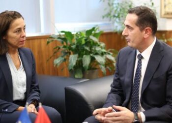 Ambasadorja e re e BE-së takohet me kreun e SPAK: Lufta kundër krimit dhe korrupsionit, kyçe për anëtarësimin e Shqipërisë në BE