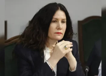 Arrestohet në Morinë ish-drejtoresha e SHISH, Vlora Hyseni