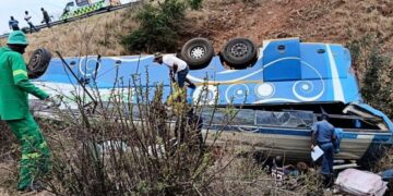 Aksident tragjik/ Autobusi me studentë del nga rruga, 21 viktima