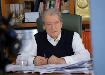 “Do të jenë të po këtij kalibri”, Berisha paralajmëron zhvillime të reja pas arrestimit të Vlora Hysenit