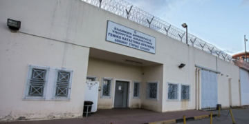 Përleshje mes shqiptarëve dhe algjerianëve në burgun grek, 6 të plagosur