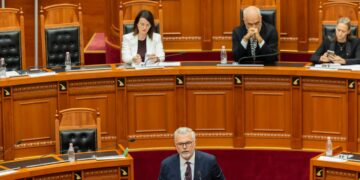 “Një prokuror rrethi dërgoi OPGJ-në në degën e Thesarit”/ Ministri: U tha punonjësve ekzekutoni pagesat, ose do ju arrestojmë