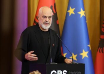 Gjykata e Lartë e la në burg Erion Veliajn, reagon Kryeministri Rama: Përsëri Tirana pa kokë