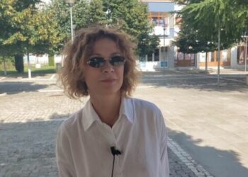 “Rama kërkoi të dilja jashtë”/ Aktorja Egla Ceno tregon përplasjen me kryeministrin për shkrirjen e bashkisë Poliçan