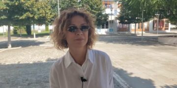 “Rama kërkoi të dilja jashtë”/ Aktorja Egla Ceno tregon përplasjen me kryeministrin për shkrirjen e bashkisë Poliçan