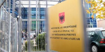 Përshkallëzohet bojkoti i avokatëve/ Nuk marrin pjesë as në seancat për masat e sigurisë
