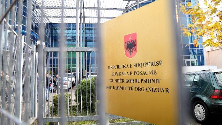 Përshkallëzohet bojkoti i avokatëve/ Nuk marrin pjesë as në seancat për masat e sigurisë