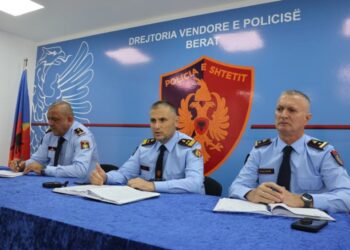 Hita mbledh drejtuesit e Policisë në 3 qarqe/ Fokusi te parandalimi i ngjarjeve kriminale dhe siguria në shkolla